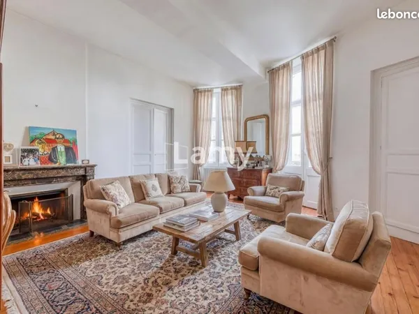 Appartement 5 pièces 99 m² 
