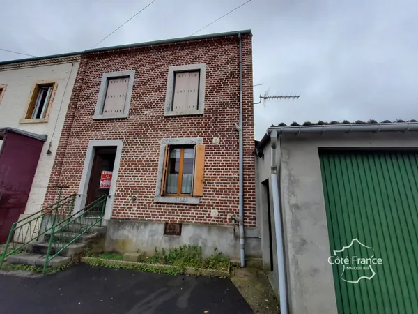 Fumay 08, maison de 52.07m2 avec garage de 45m2 