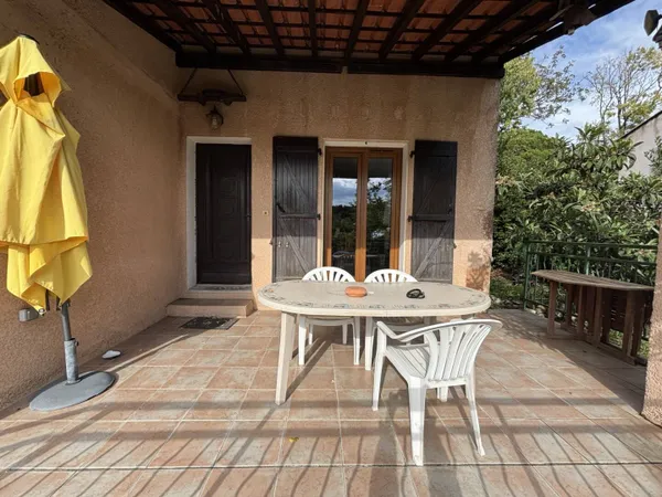 Villa 4 pièces 90 m² 