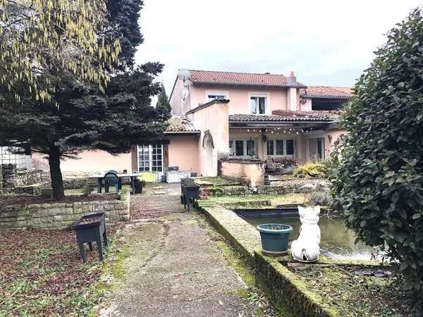 Maison 8 pièces 273 m² 
