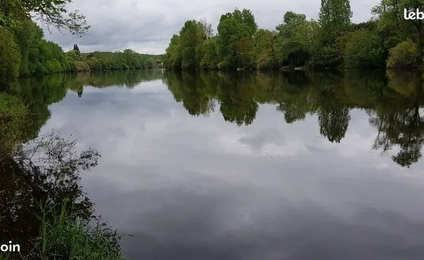Terrain de loisirs, coup de pêche 