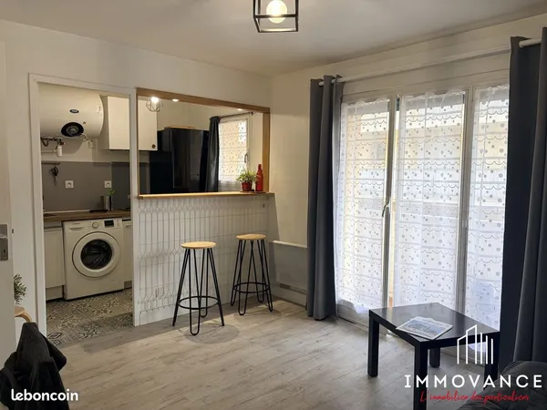 Studio 1 pièce 21 m² 