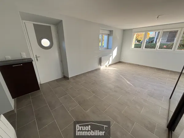 Appartement T3 plain pied avec jardin 
