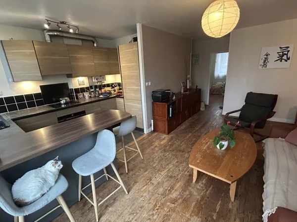 Appartement 4 pièces 63 m² 