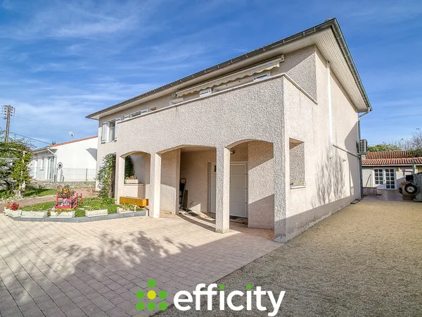 Maison 7 pièces 184 m² 