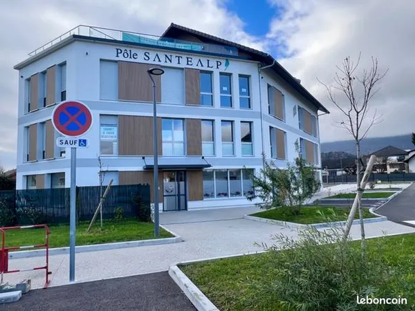 Bureau 44 m² 