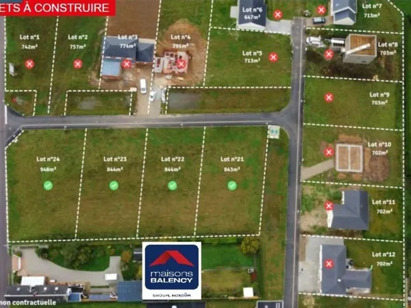 Terrain 700 m² 