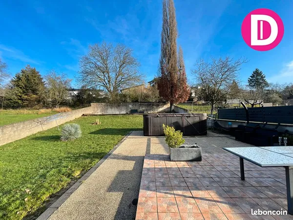 Maison 7 pièces 179 m² 