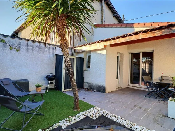 Maison 2 pièces 56 m² 