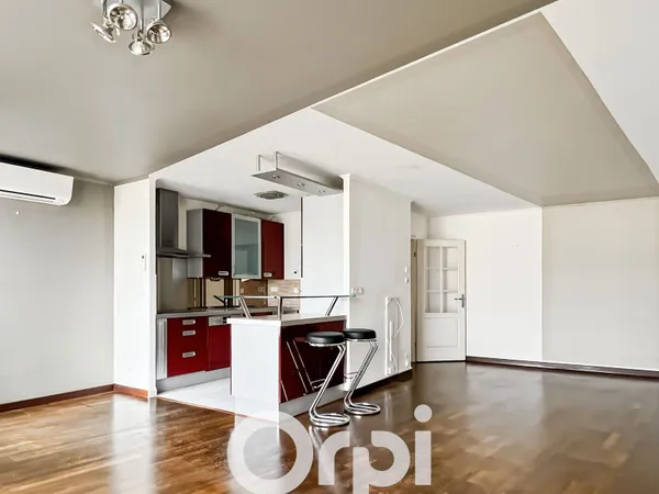 Appartement 3 pièces 81 m² 