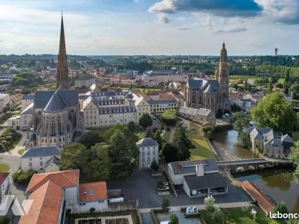 Terrain 520 m² ST LAURENT SUR SEVRE 