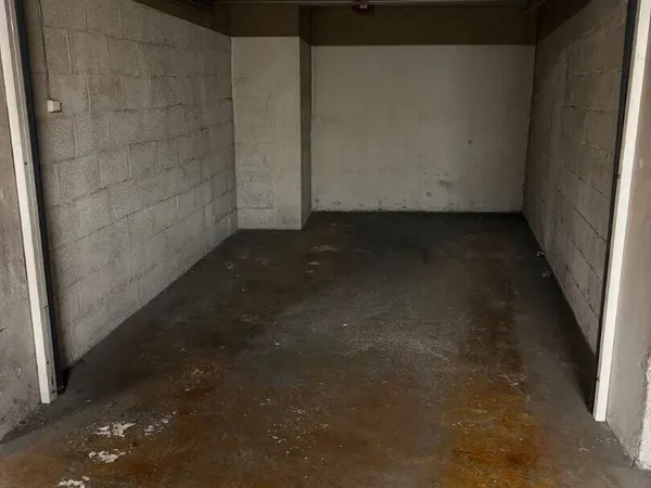 Parking 15 m² 