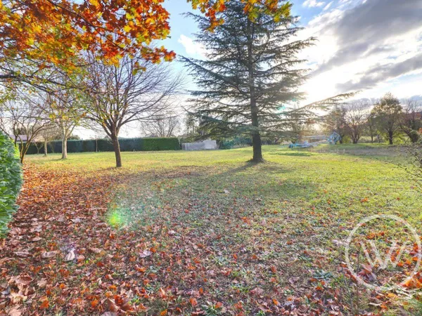 Terrain 1527 m² 