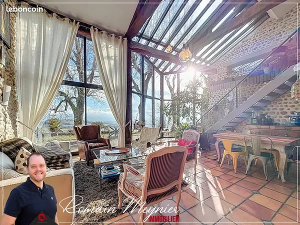 Mas 5 pièces 183 m² 