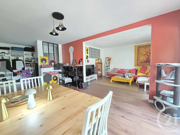 Appartement 4 pièces 83 m² 