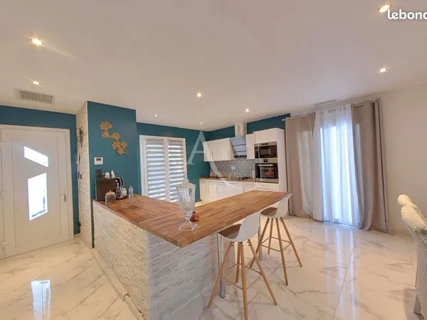 Maison 4 pièces 111 m² 