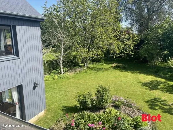 Maison 7 pièces 166 m² 