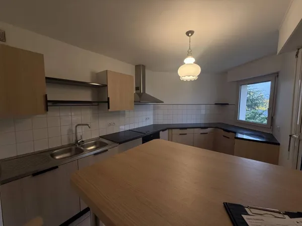Appartement 4 pièces 104 m² 