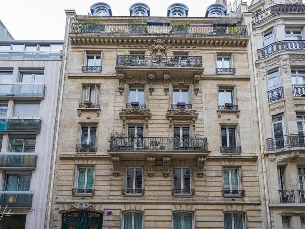 Appartement 1 pièce 14 m² 