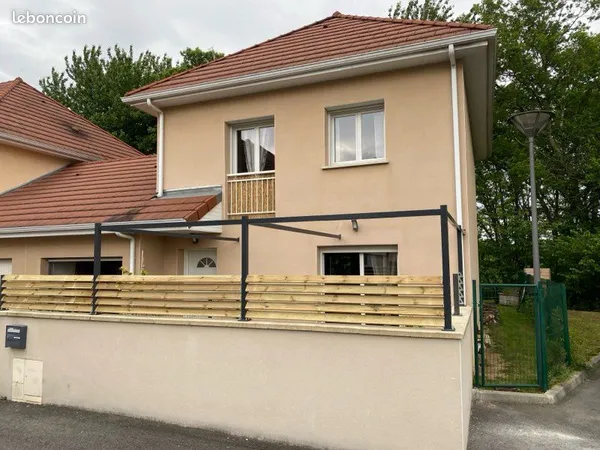 Location maison T4 avec garage 