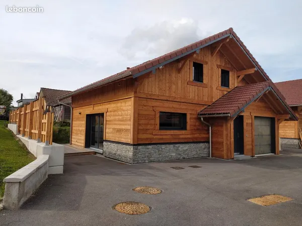 Chalet 108.5m² à MALPAS 