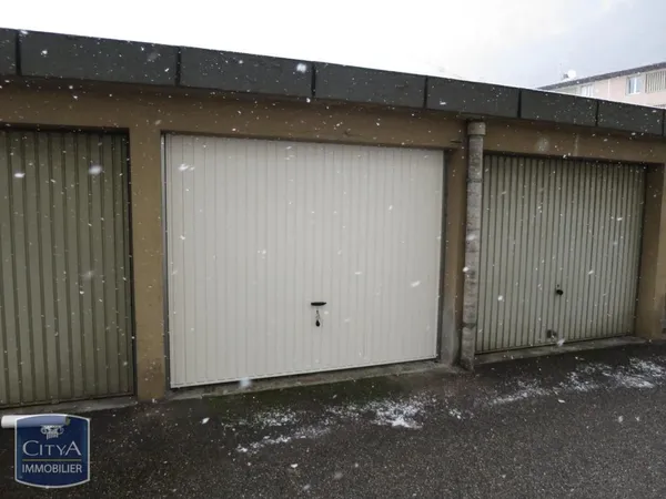 Parking - Garage Location Saint-Martin-le-Vinoux   80€