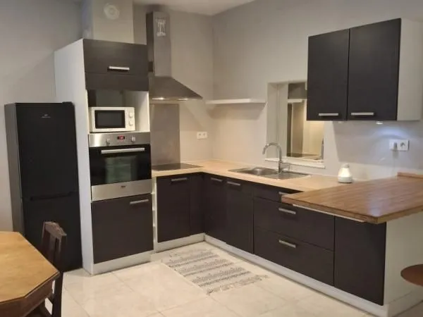 Appartement 2 pièces 64 m² 