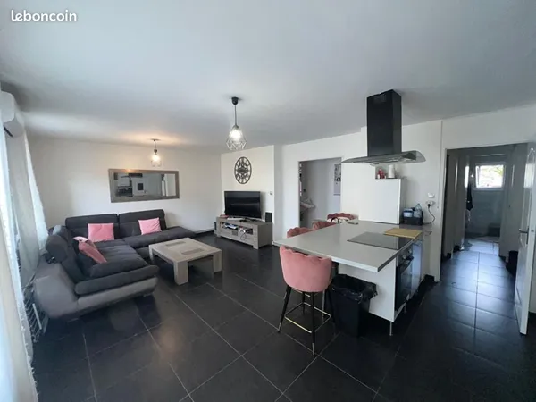 Appartement 3 pièces 65 m² 