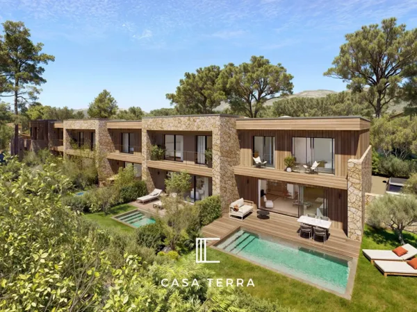 STRADA ROSSA - 5 villas avec piscine à 3 min de la plage / Cala 