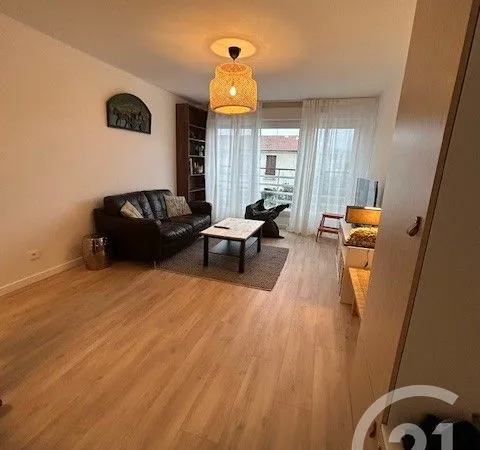 Appartement 3 pièces 62 m² 
