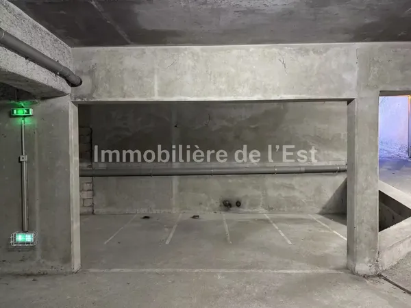 PARKING - 22M² - SANS SOUCI 