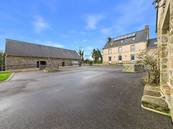 Maison 12 pièces 490 m² 