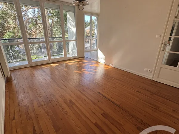 Appartement 3 pièces 59 m² 