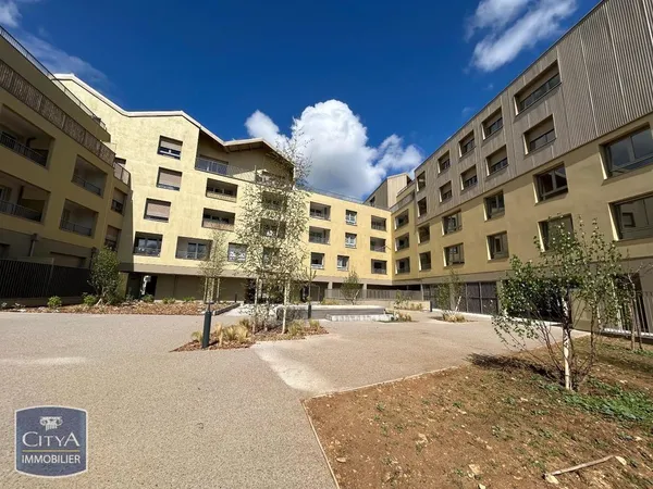 Appartement 3 pièces 69 m² 