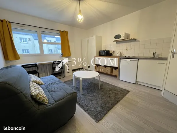 Studio 1 pièce 16 m² 