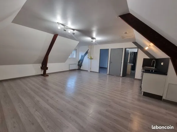 🏡 T2 refait à neuf - 52 m² - Centre-ville à pied - Beaumont-le-Roger (27170) 