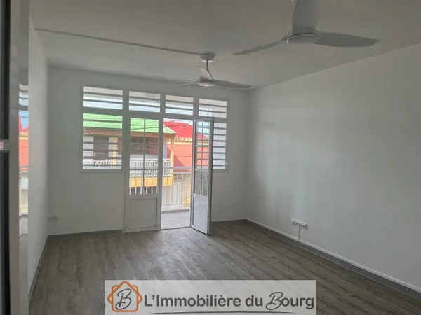 A LOUER APPARTEMENT 4 PIECES 