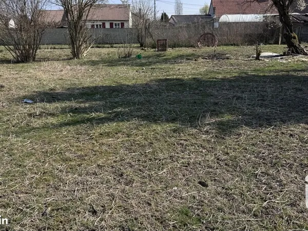 Terrain 530 m² Maizières-la-Grande-Paroisse 