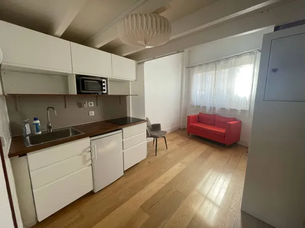 À VENDRE - Charmant studio avec mezzanine - Profession Libérale- Paris 20e, Jourdain/Pyrénnés 