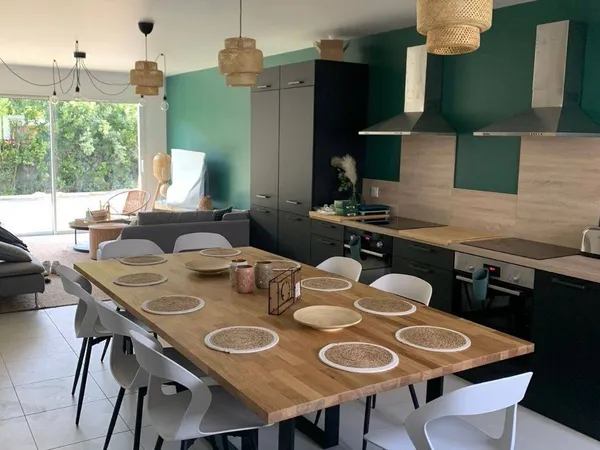 Maison 10 pièces 210 m² 
