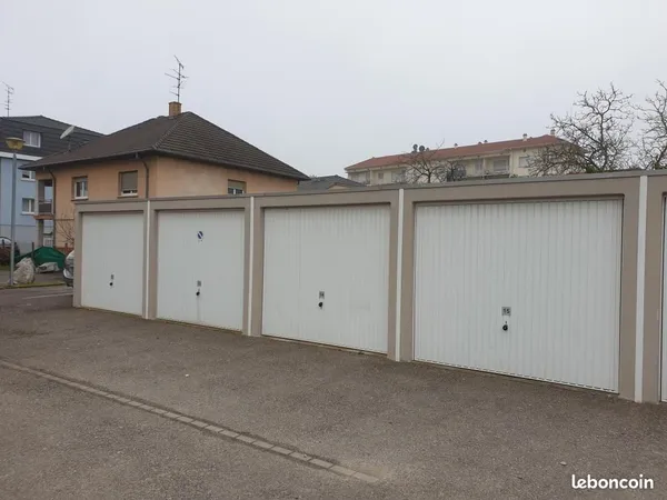 Garage/box 14 m² Mulhouse 