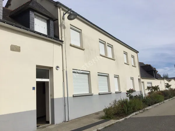Ensemble immobilier de 320 m² à Loyat (56800) 