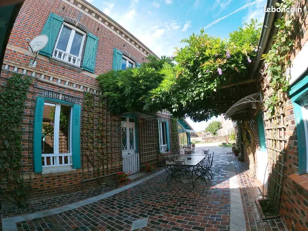 PROPRIETE DE CHARME 2 MAISONS 208m2+54m2+TERRAIN 1492m2 