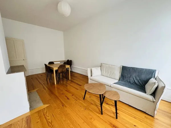Appartement 2 pièces 52 m² 