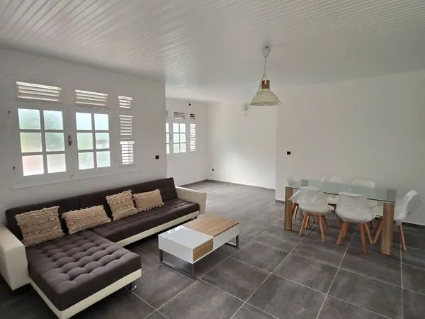 Appartement F3 Bis à louer 