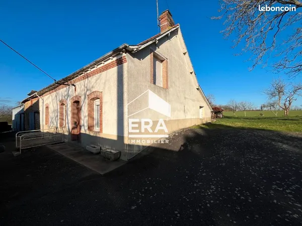 Propriété 3 pièces 85 m² 