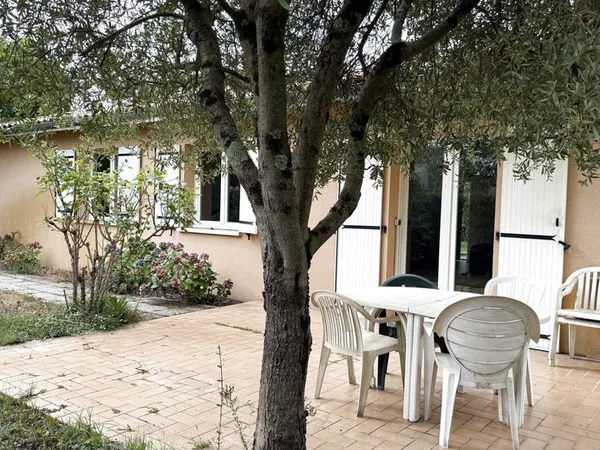 MERIGNAC secteur avenue de Magudas proche rocade maison de plain pied de 112,69 m2 sur une parcelle 