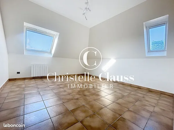 Studio 27 m² BISCHHEIM 