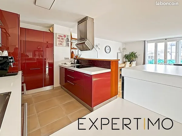 Appartement 4 pièces 77 m² 