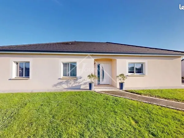 Villa 6 pièces 146 m² 
